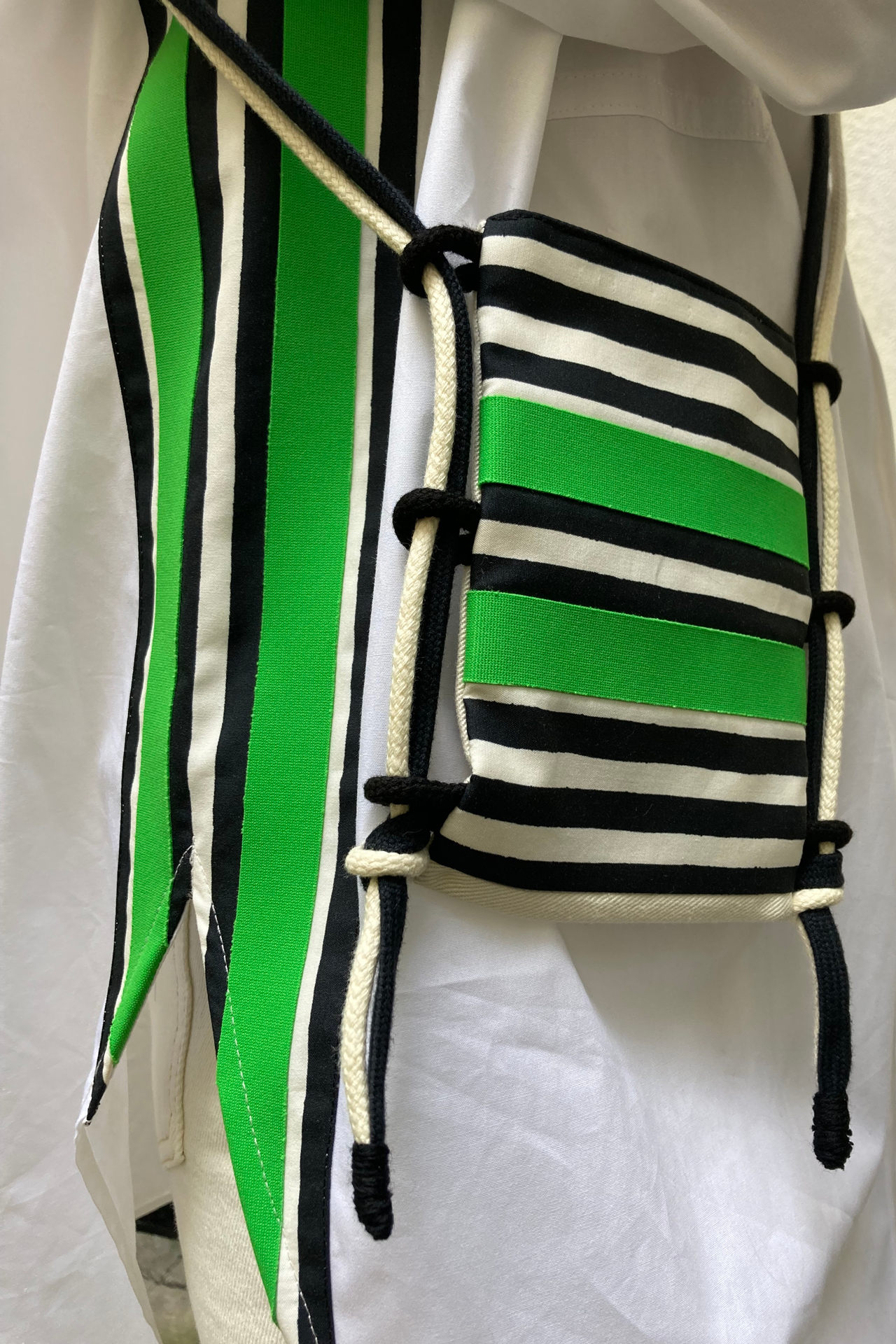 L'accessoire Athi - Écru rayé